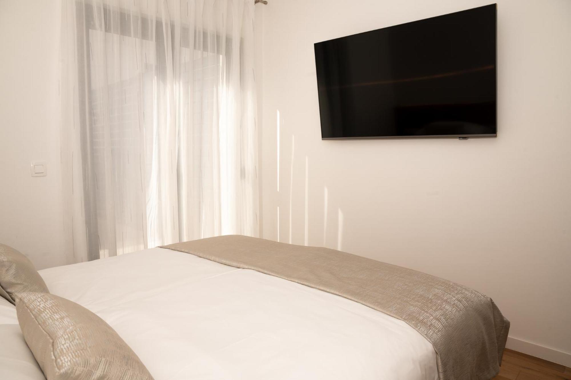 Arba Fortuna Exclusive Apartments With Private Parking * Zadar