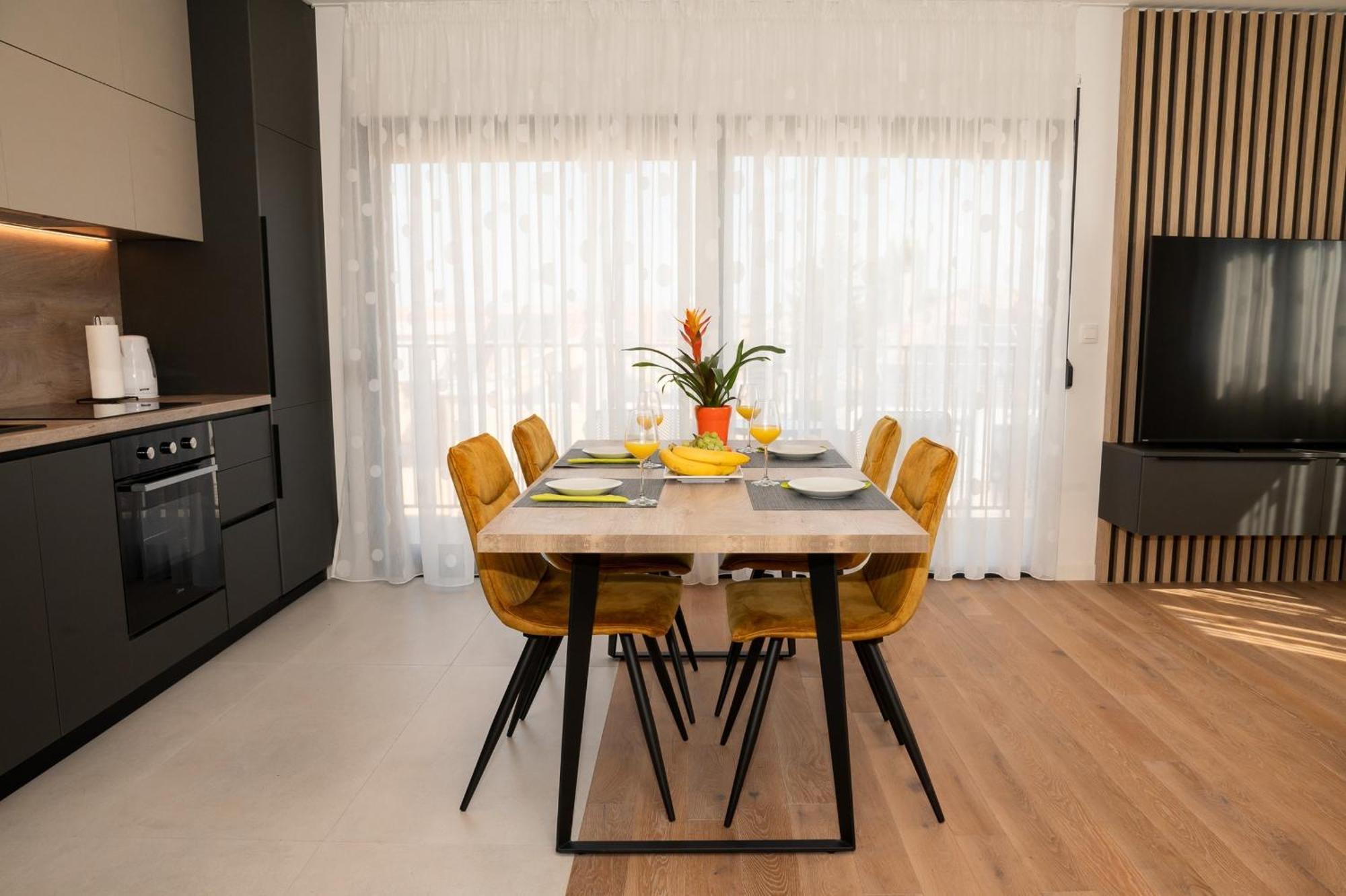 Arba Fortuna Exclusive Apartments With Private Parking * Zadar