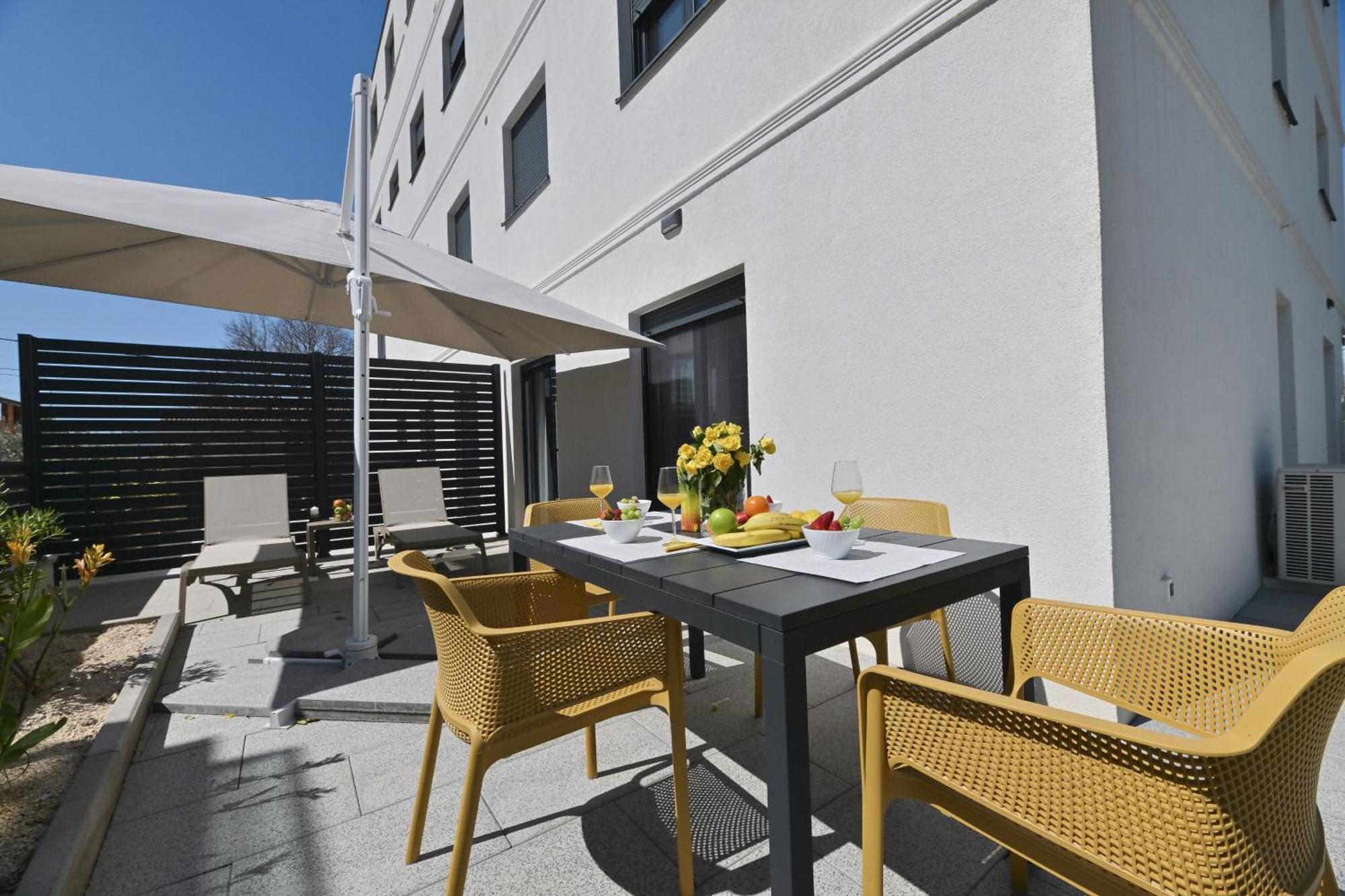 Arba Fortuna Exclusive Apartments With Private Parking Apartment