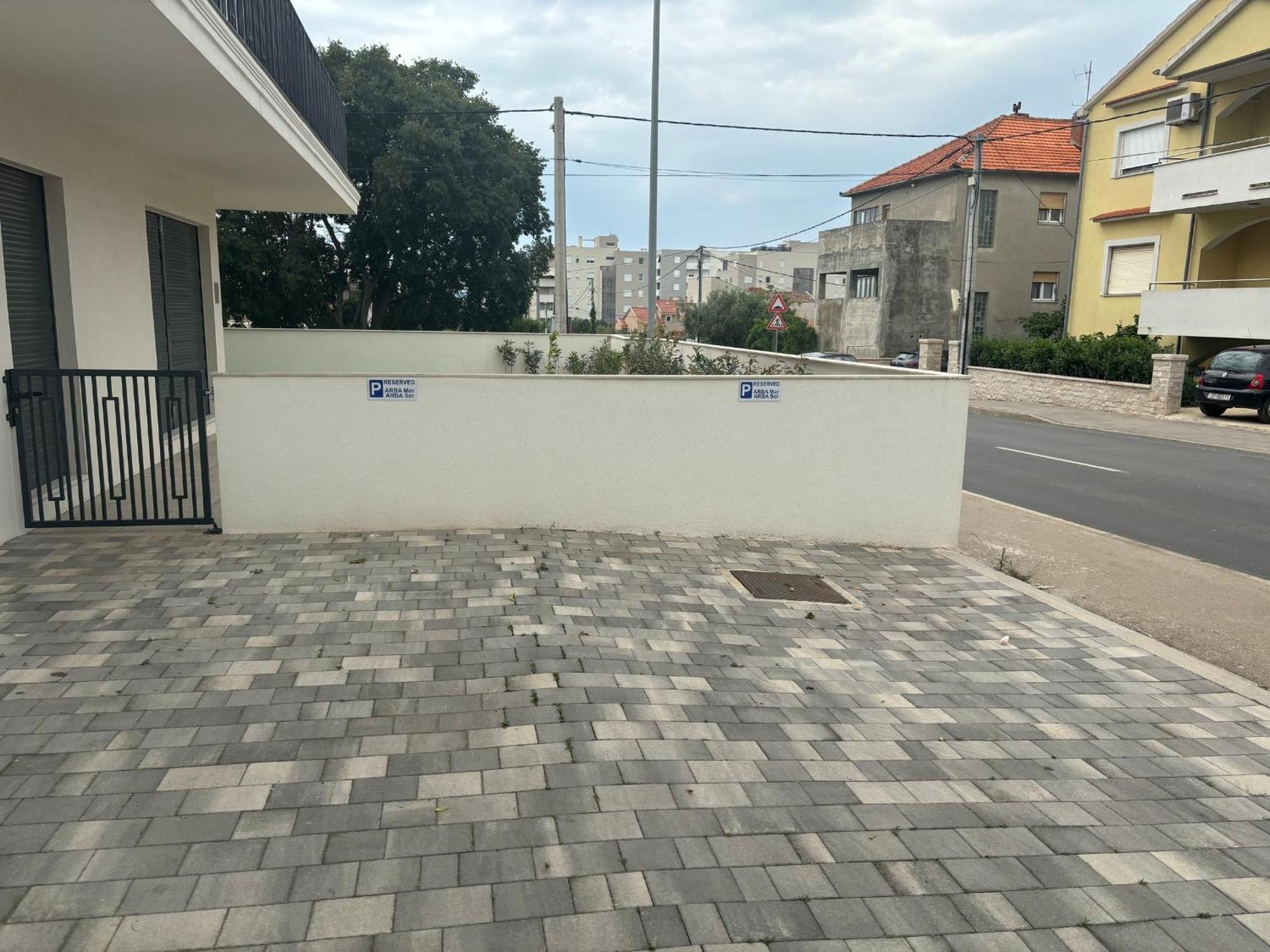 Arba Fortuna Exclusive Apartments With Private Parking Apartma Zadar